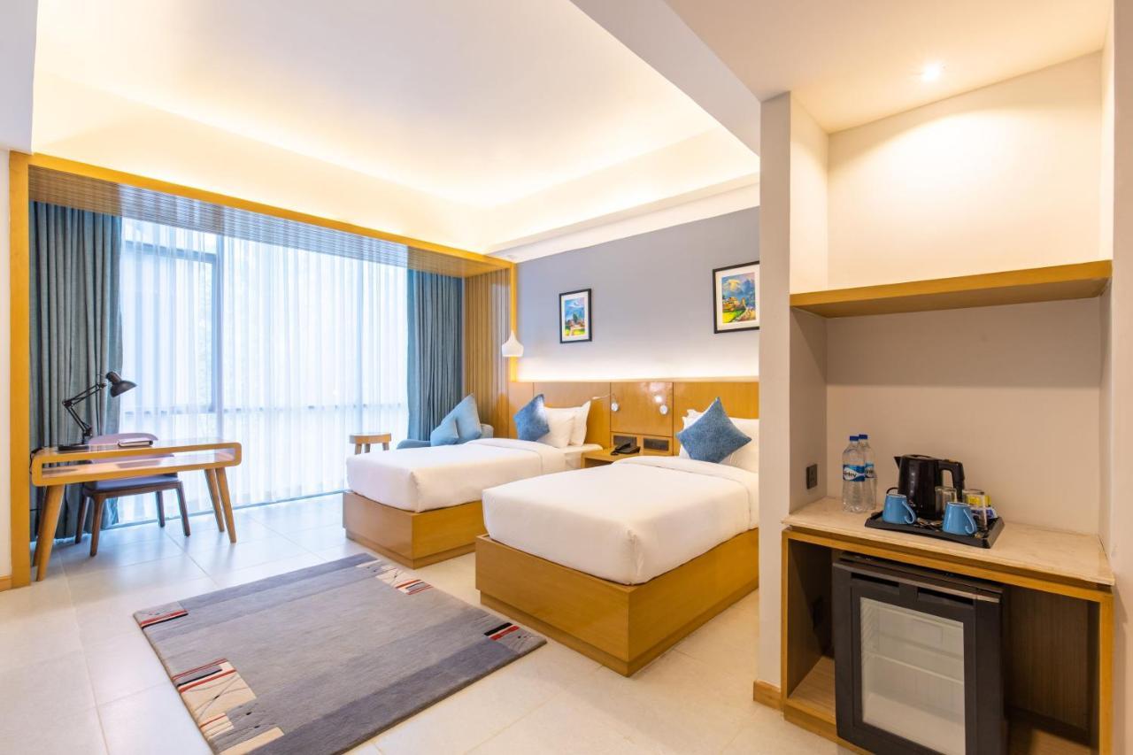Hotel Siraichuli Chitwan Εξωτερικό φωτογραφία