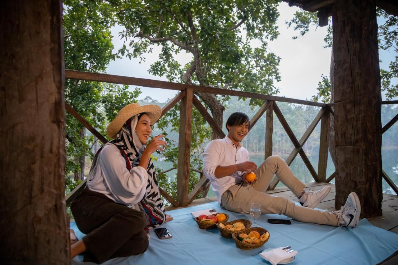 Hotel Siraichuli Chitwan Εξωτερικό φωτογραφία